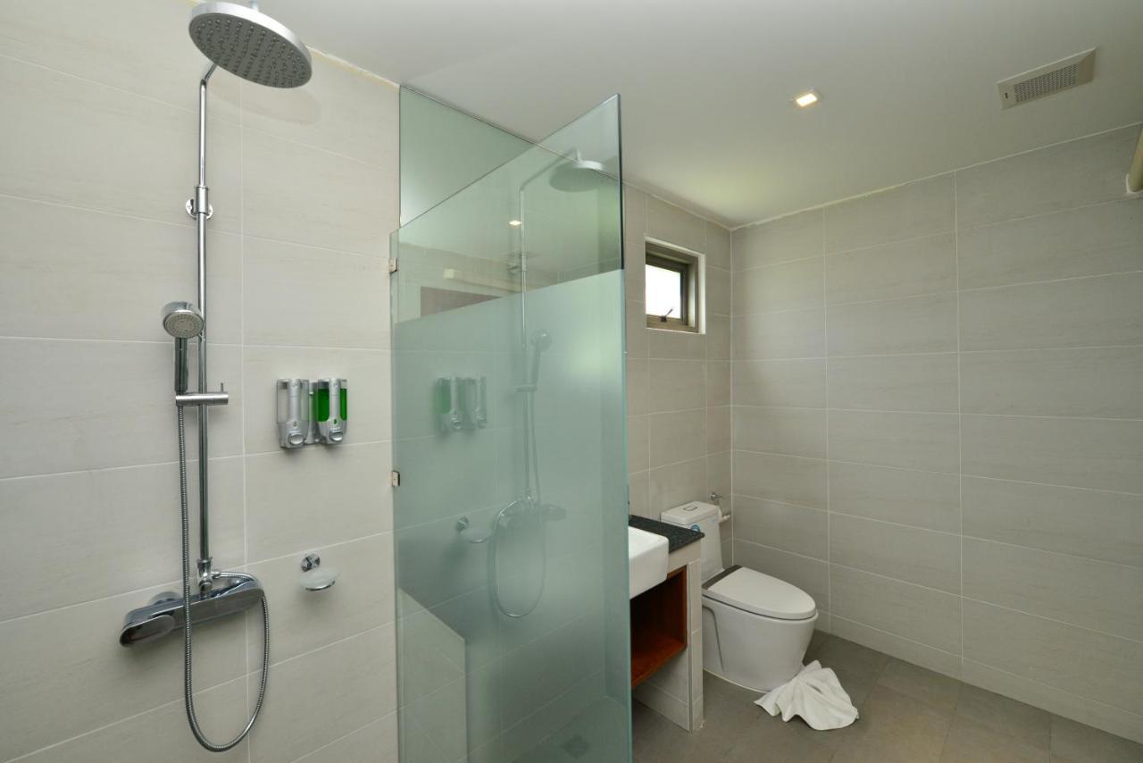 Bamboo Garden Villa Rawai Екстериор снимка